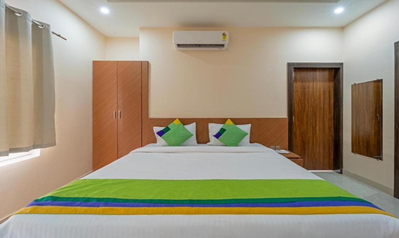 אגרה Hotel Castle View מראה חיצוני תמונה