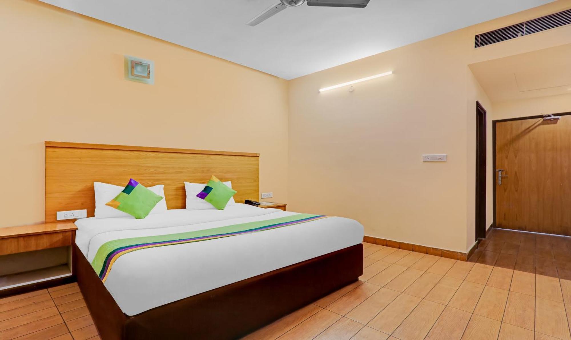אגרה Hotel Castle View מראה חיצוני תמונה