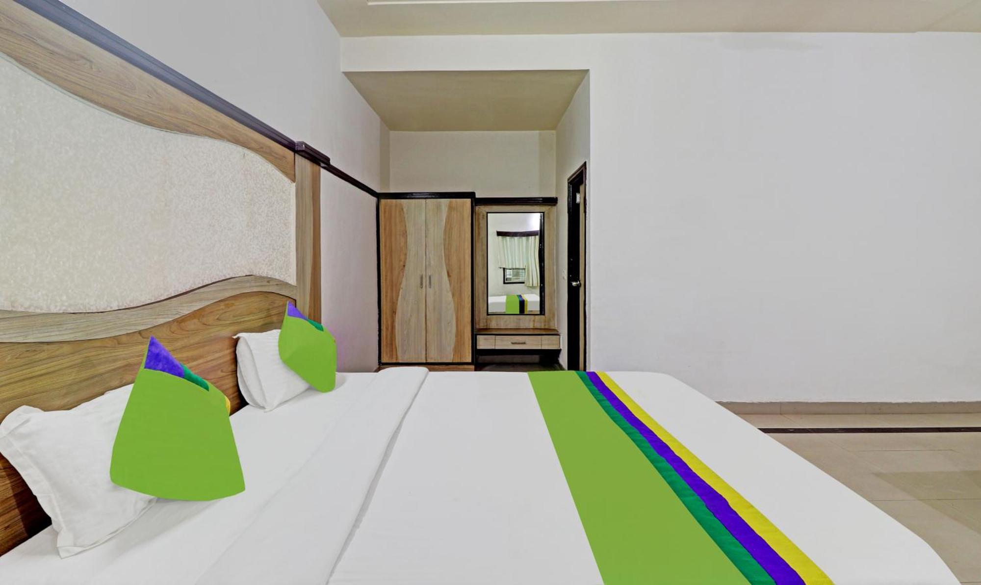 אגרה Hotel Castle View מראה חיצוני תמונה